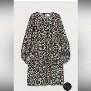H&M short printed dress